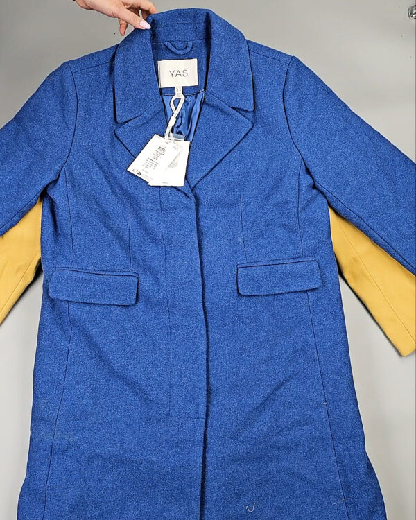 Фотография  782 - Пальто Bestseller 045#10 кг, ЛОТ СТ-9847 оптом в Магадане и Магаданской области