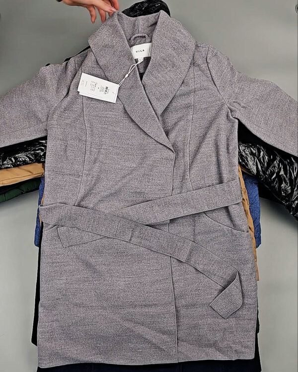 Фотография  763 - Верхняя одежда VILA#10,2 кг, ЛОТ СТ-9711 оптом в Магадане и Магаданской области