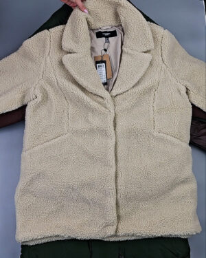 Фотография  835 - Куртки BESTSELLER зима 045#10 кг, ЛОТ СТ-9827 оптом в Магадане и Магаданской области