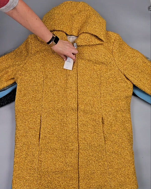 Фотография  340 - Пальто Bestseller 104#10,65 кг, ЛОТ СТ-9841 оптом в Магадане и Магаданской области