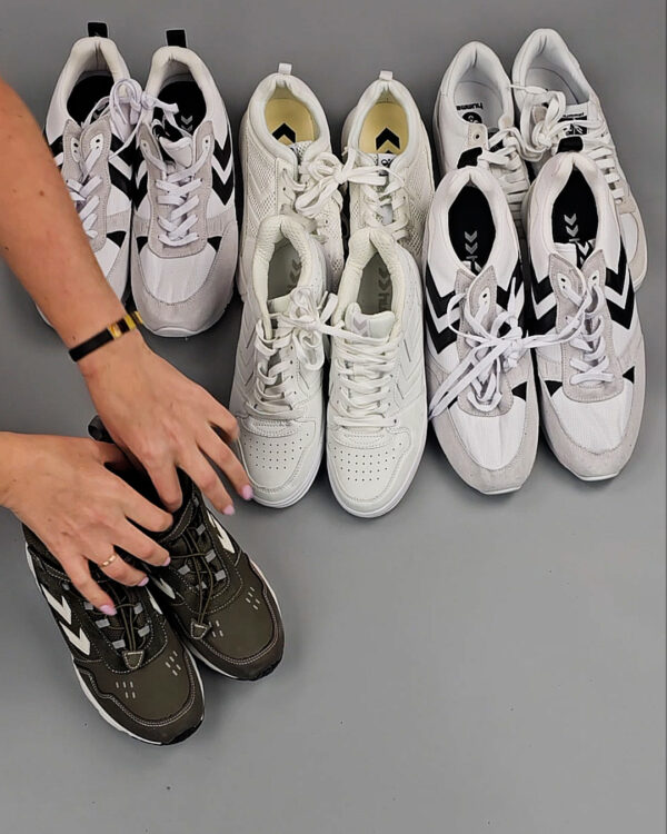 Фотография  700 - Hummel кроссовки (Hummel sport shoes) #10 шт, ЛОТ СТ-9783 оптом в Магадане и Магаданской области