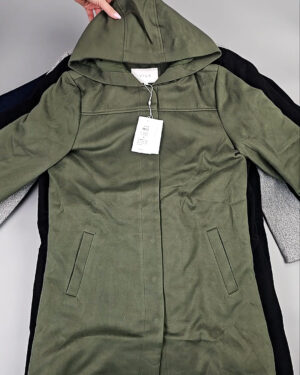 Фотография  401 - Пальто Bestseller 104#15,2 кг, ЛОТ СТ-9842 оптом в Магадане и Магаданской области