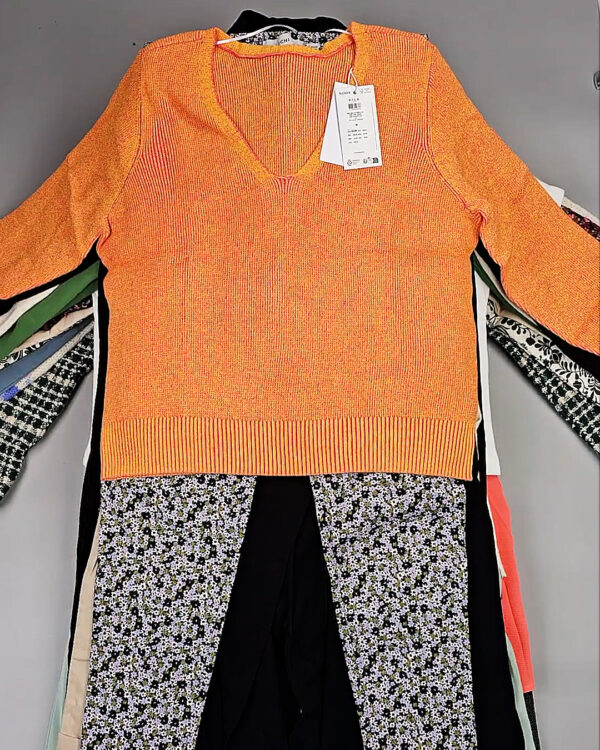 Фотография  628 - DK+Bestseller 085#16 кг, ЛОТ СТ-9953 оптом в Магадане и Магаданской области