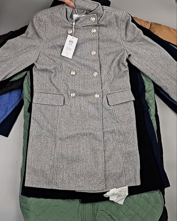 Фотография  818 - Верхняя одежда VILA#10,4 кг, ЛОТ СТ-9712 оптом в Магадане и Магаданской области