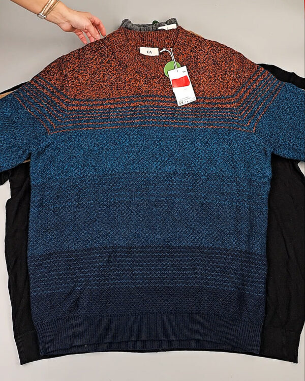 Фотография  949 - Джемпера мужские C&A 025#7,6 кг, ЛОТ СТ-10006 оптом в Магадане и Магаданской области