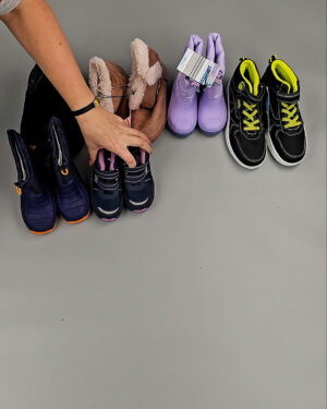 Фотография  959 - Обувь СТОК дети зима 065#6,4 кг, ЛОТ СТ-9662 оптом в Магадане и Магаданской области