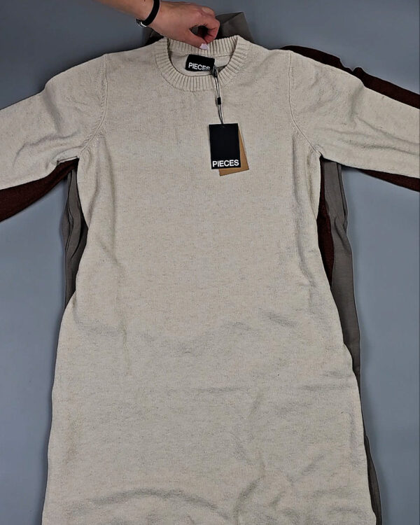 Фотография  836 - Платья Bestseller+DK Winter 035#7 кг, ЛОТ СТ-9997 оптом в Магадане и Магаданской области