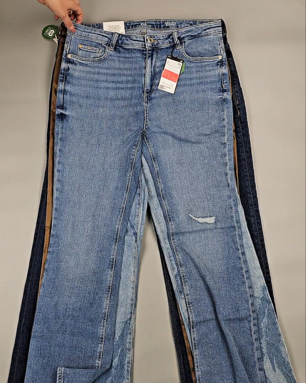 Фотография  953 - Джинсы C&A ж/м#10 кг, ЛОТ СТ-9745 оптом в Магадане и Магаданской области