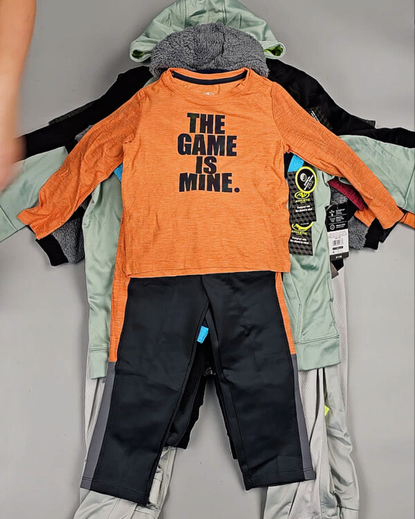 Фотография  520 - Спортивные костюмы дети CAN#6 кг, ЛОТ СТ-9738 оптом в Магадане и Магаданской области