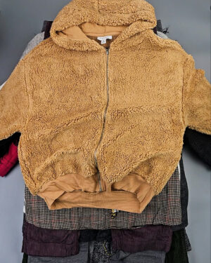 Купить Женский микс зима (Winter mix)#20 кг, ЛОТ СХ-0205 оптом в Магадане и Магаданской области