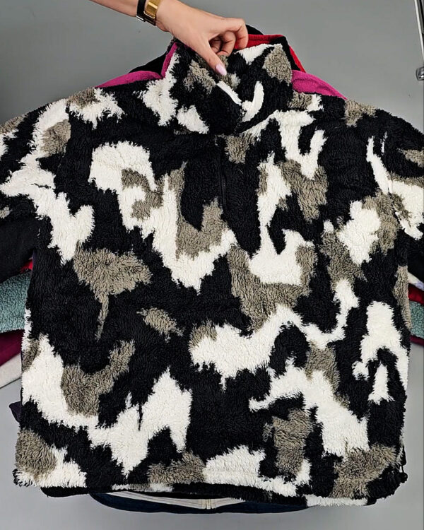 Фотография  674 - Флис ( Pollar Fleece)#20 кг, ЛОТ СХ-0234 оптом в Магадане и Магаданской области