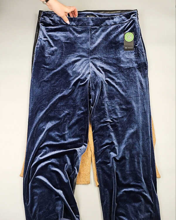 Фотография  394 - Брюки женские зима C&A 025#10 кг, ЛОТ СТ-9907 оптом в Магадане и Магаданской области