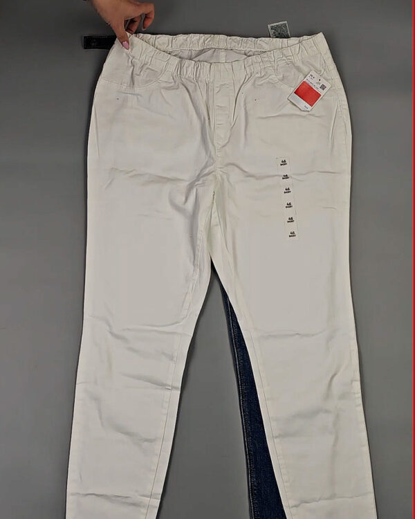 Фотография  413 - Джинсы C&A ж/м#10 кг, ЛОТ СТ-9862 оптом в Магадане и Магаданской области