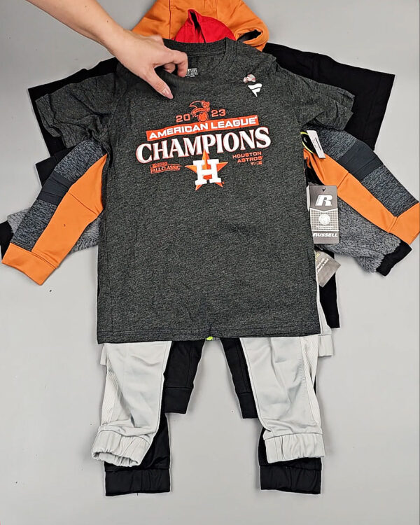 Фотография  649 - Спортивные костюмы дети CAN#6 кг, ЛОТ СТ-9740 оптом в Магадане и Магаданской области