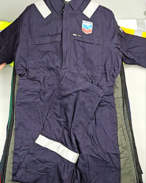 Фотография  273 - Рабочая одежда mix БМ#25 кг, ЛОТ СХ-0188 оптом в Магадане и Магаданской области