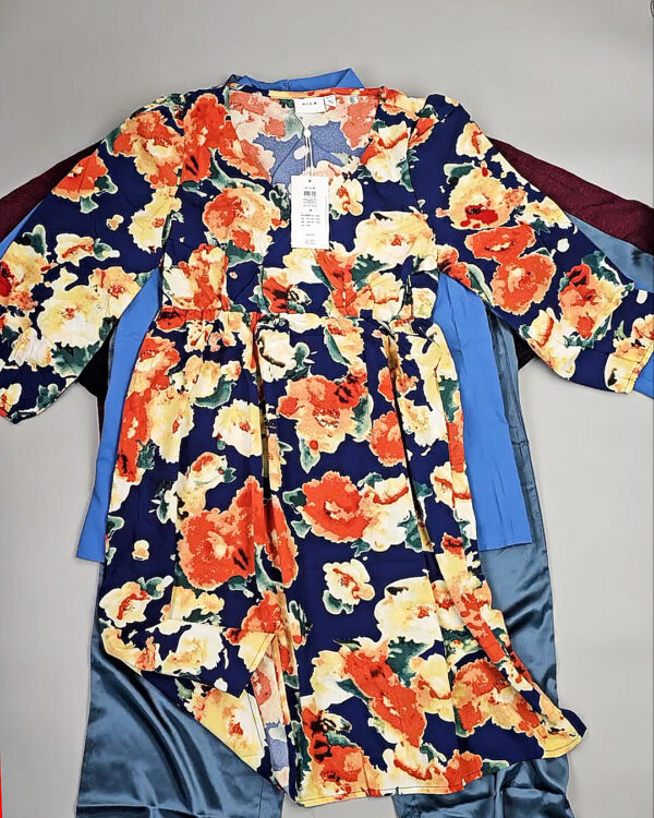 Фотография  516 - VILA Winter MIX 064#15 кг, ЛОТ СТ-9815 оптом в Магадане и Магаданской области