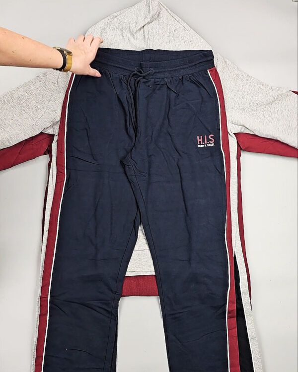 Фотография  440 - Спортивные костюмы (Herren-Trainingsanzuge voп HIS)#17,1 кг, ЛОТ СТ-9630 оптом в Магадане и Магаданской области