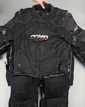 Фотография  390 - МОТО одежда mix БМ#16,9 кг, ЛОТ СХ-0280 оптом в Магадане и Магаданской области