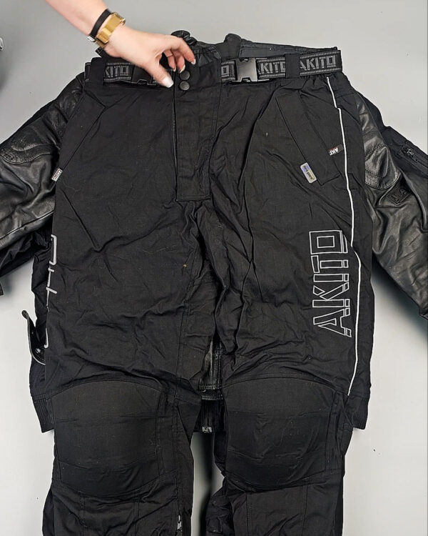 Фотография  685 - МОТО одежда mix БМ#16,9 кг, ЛОТ СХ-0280 оптом в Магадане и Магаданской области