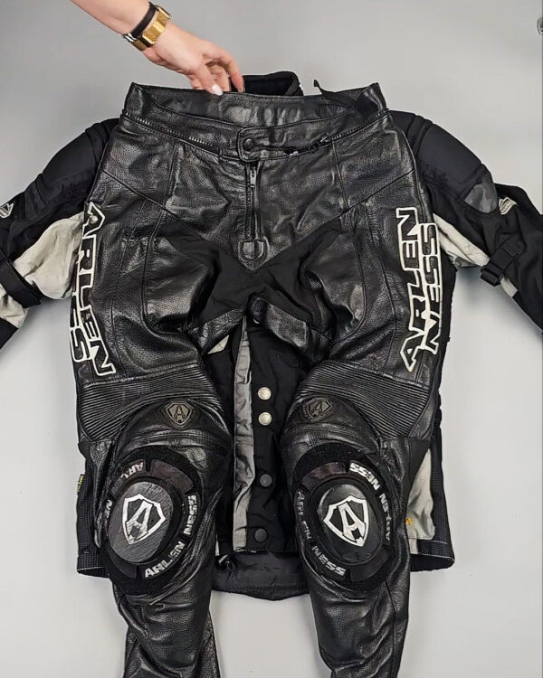 Фотография  788 - МОТО одежда mix БМ#19,4 кг, ЛОТ СХ-0277 оптом в Магадане и Магаданской области