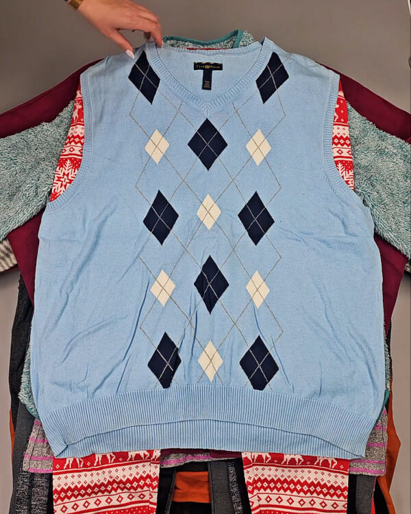 Фотография  841 - Oversize Winter mix Premium#25 кг, ЛОТ СХ-0287 оптом в Магадане и Магаданской области