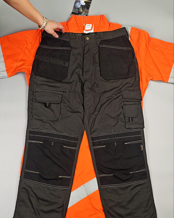 Фотография  880 - Рабочая одежда mix БМ#25 кг, ЛОТ СХ-0267 оптом в Магадане и Магаданской области