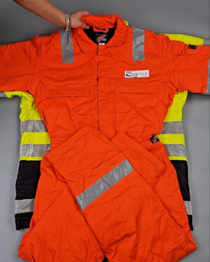 Фотография  267 - Рабочая одежда mix БМ#25 кг, ЛОТ СХ-0266 оптом в Магадане и Магаданской области